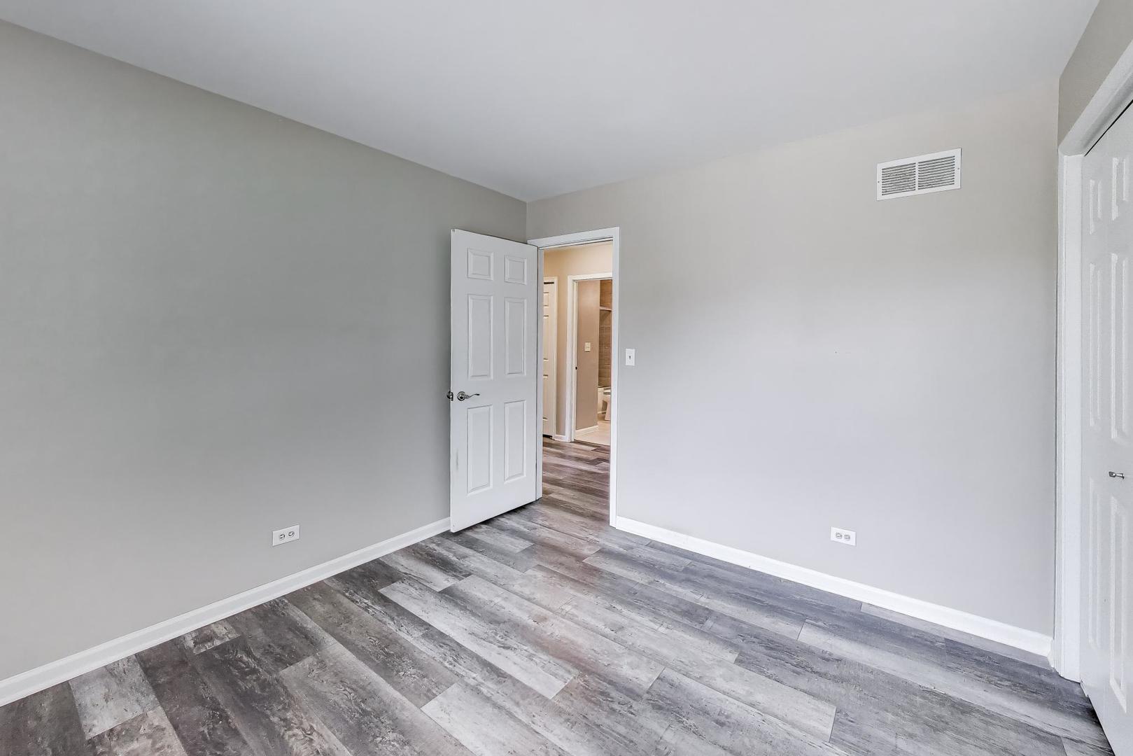 1154 Waterford Cut Property Photo 21
