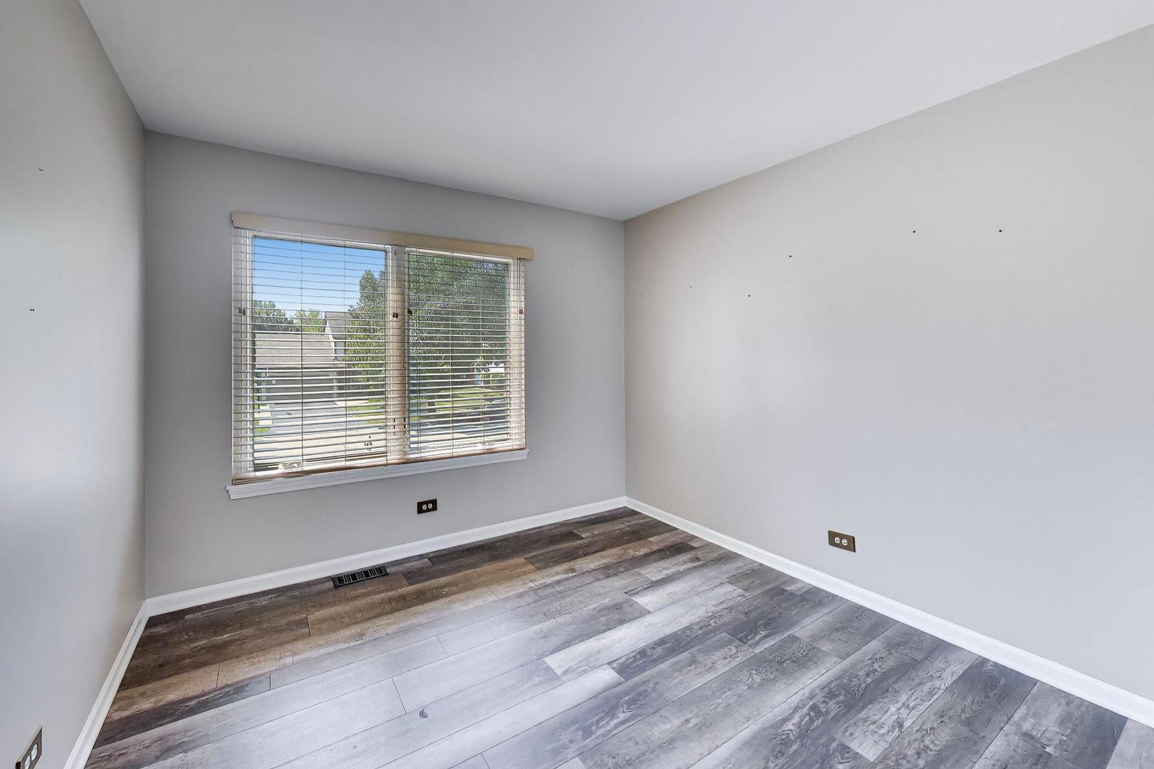 1154 Waterford Cut Property Photo 22