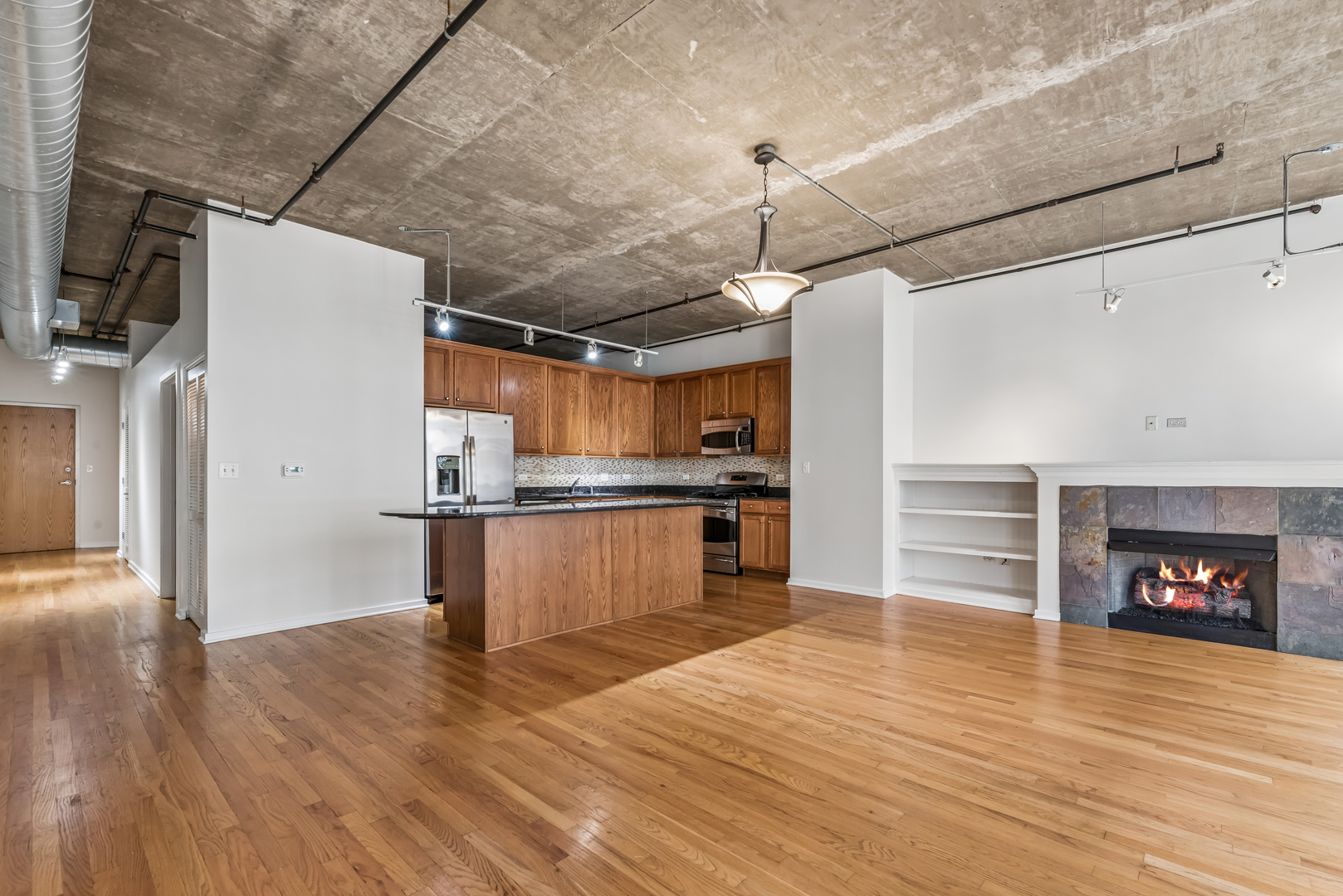 520 S State Street 804 Property Photo 6