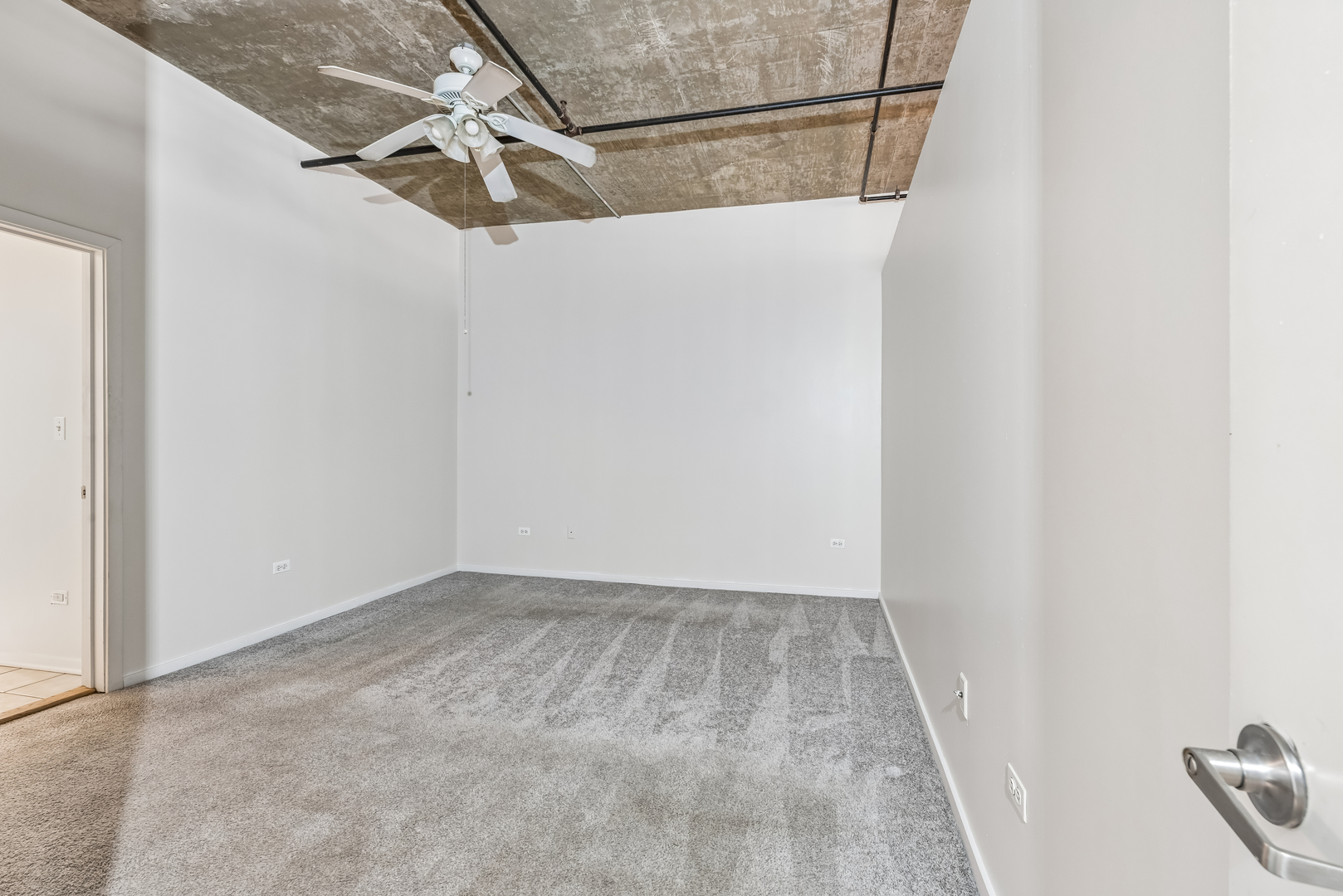 520 S State Street 804 Property Photo 13