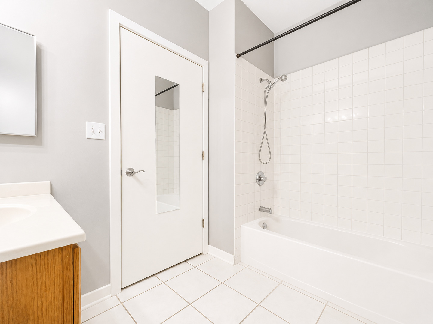 803 E 41st Street 1b Property Photo 10