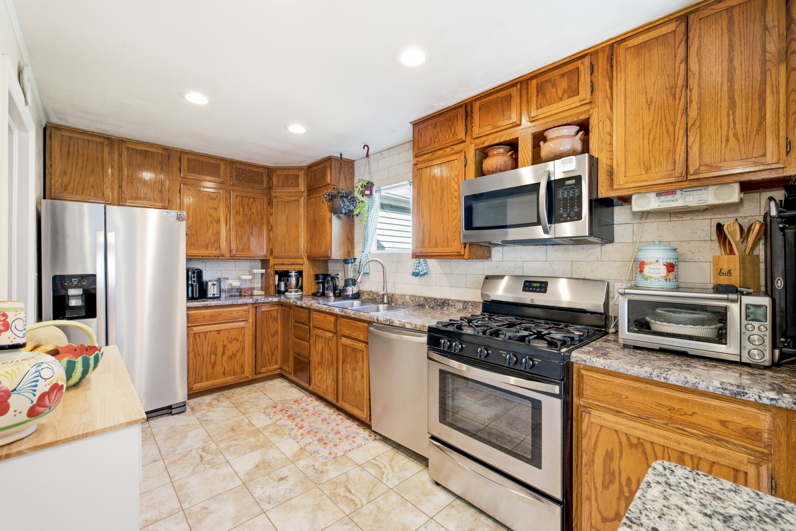 132 Walnut Court Property Photo 6