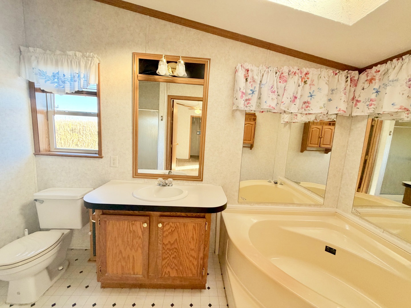 452b Meadowlark Circle Property Photo 11