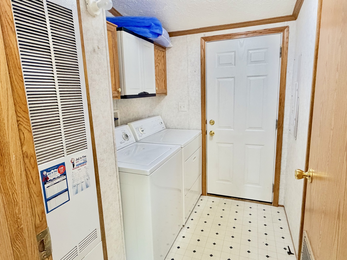 452b Meadowlark Circle Property Photo 17