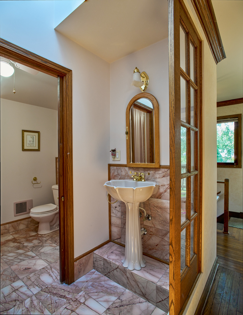 831 Circle Avenue Property Photo 22