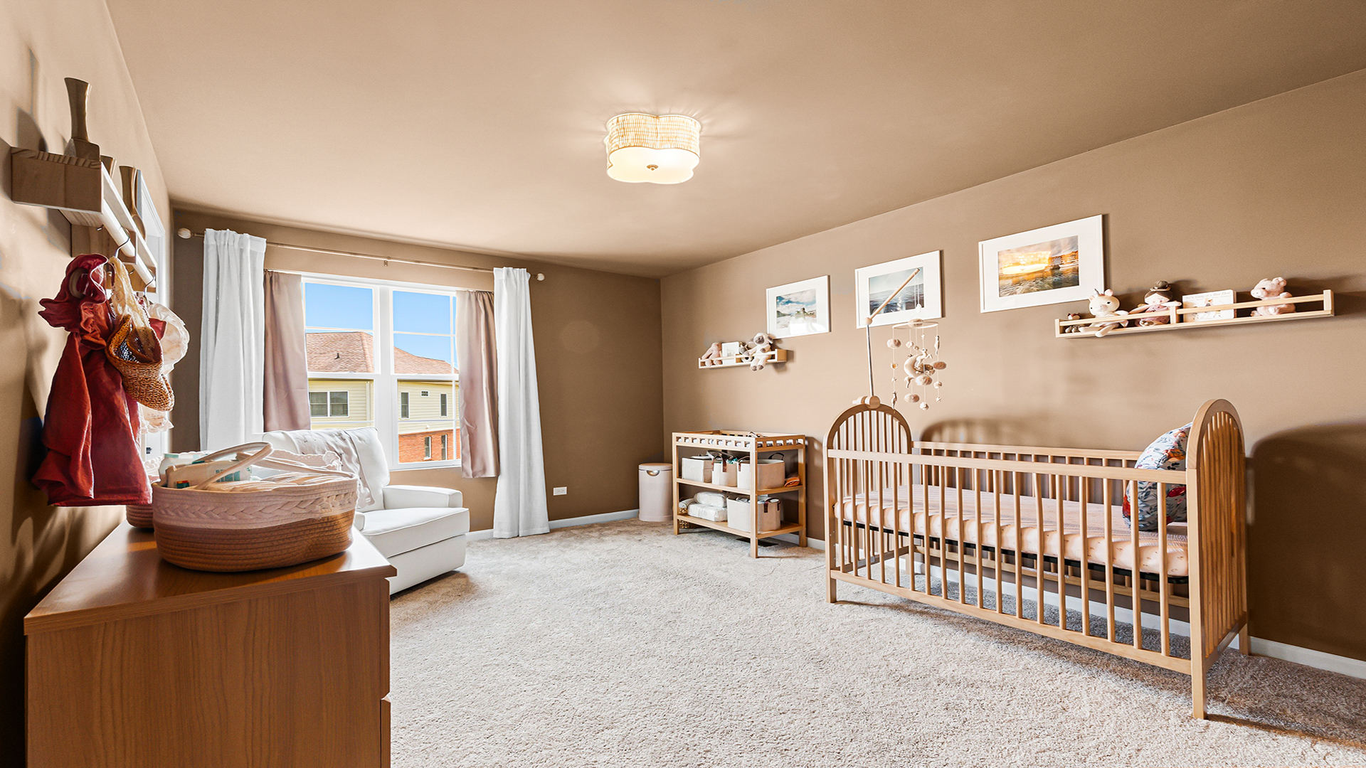 12719575 Property Photo 18
