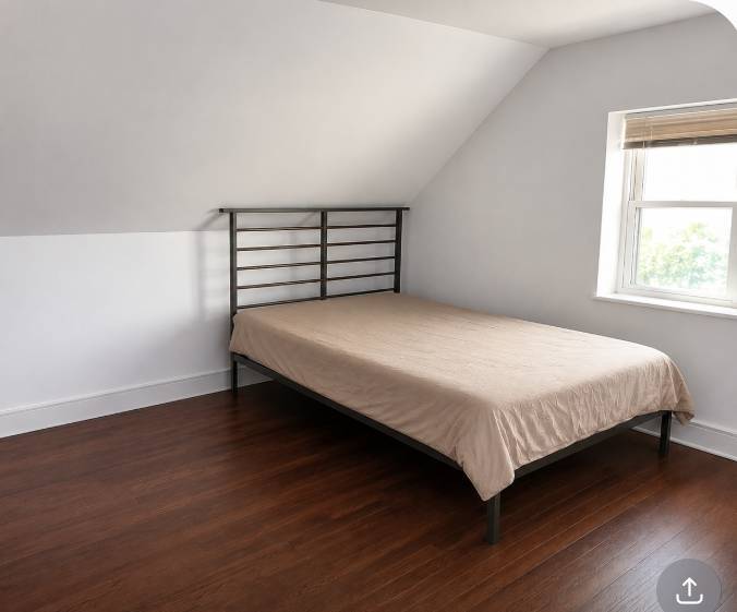 6513 N Natoma Avenue Property Photo 7