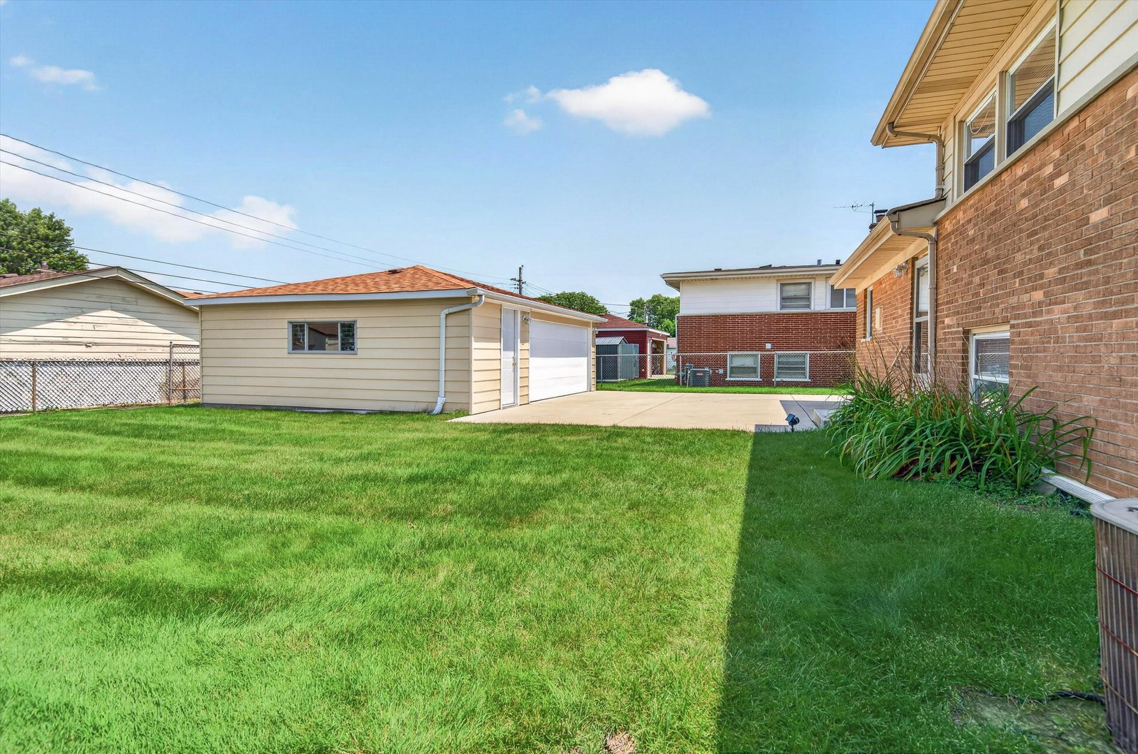 137 W Glengate Avenue Property Photo 23
