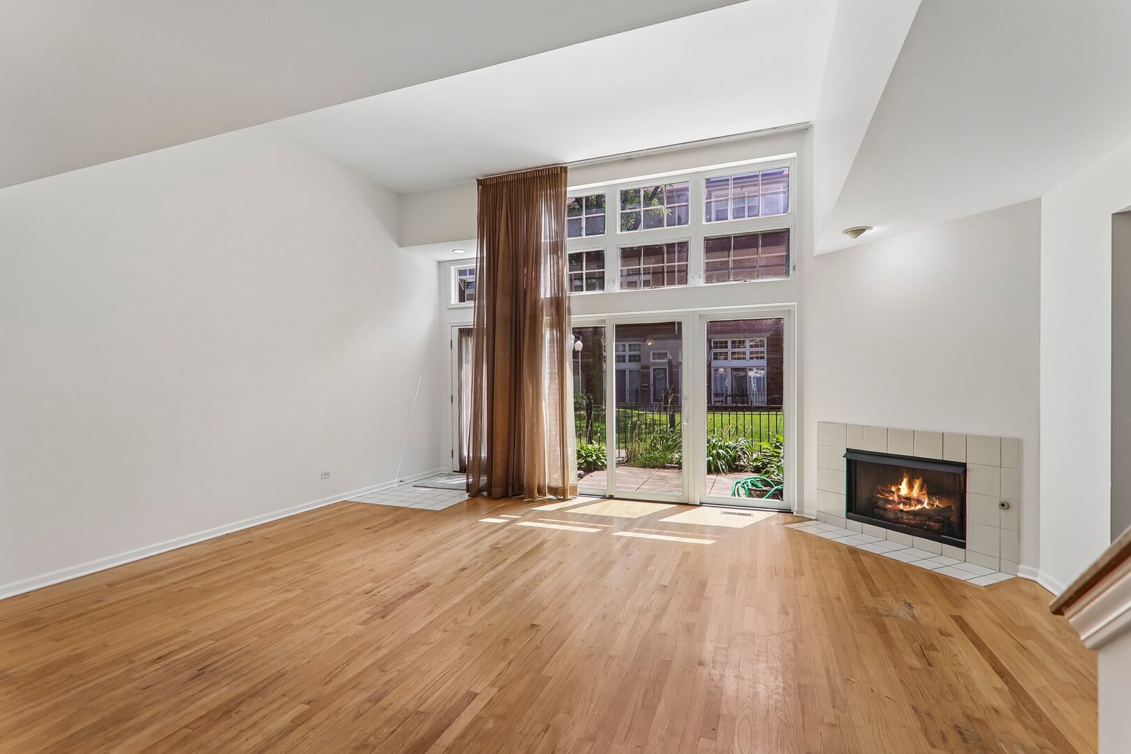 4930 S Cornell Avenue E Property Photo 10