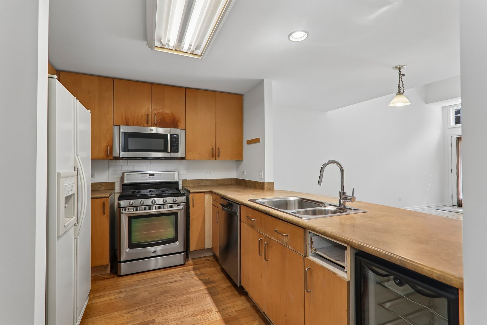 4930 S Cornell Avenue E Property Photo 14
