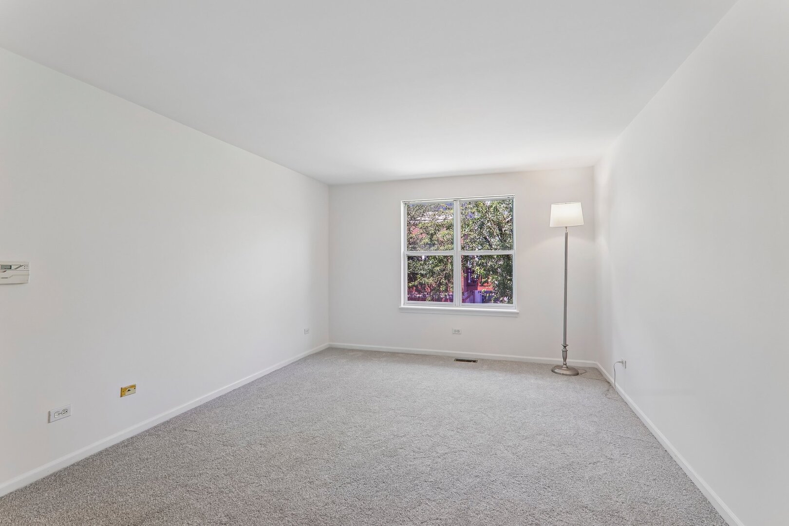 4930 S Cornell Avenue E Property Photo 23
