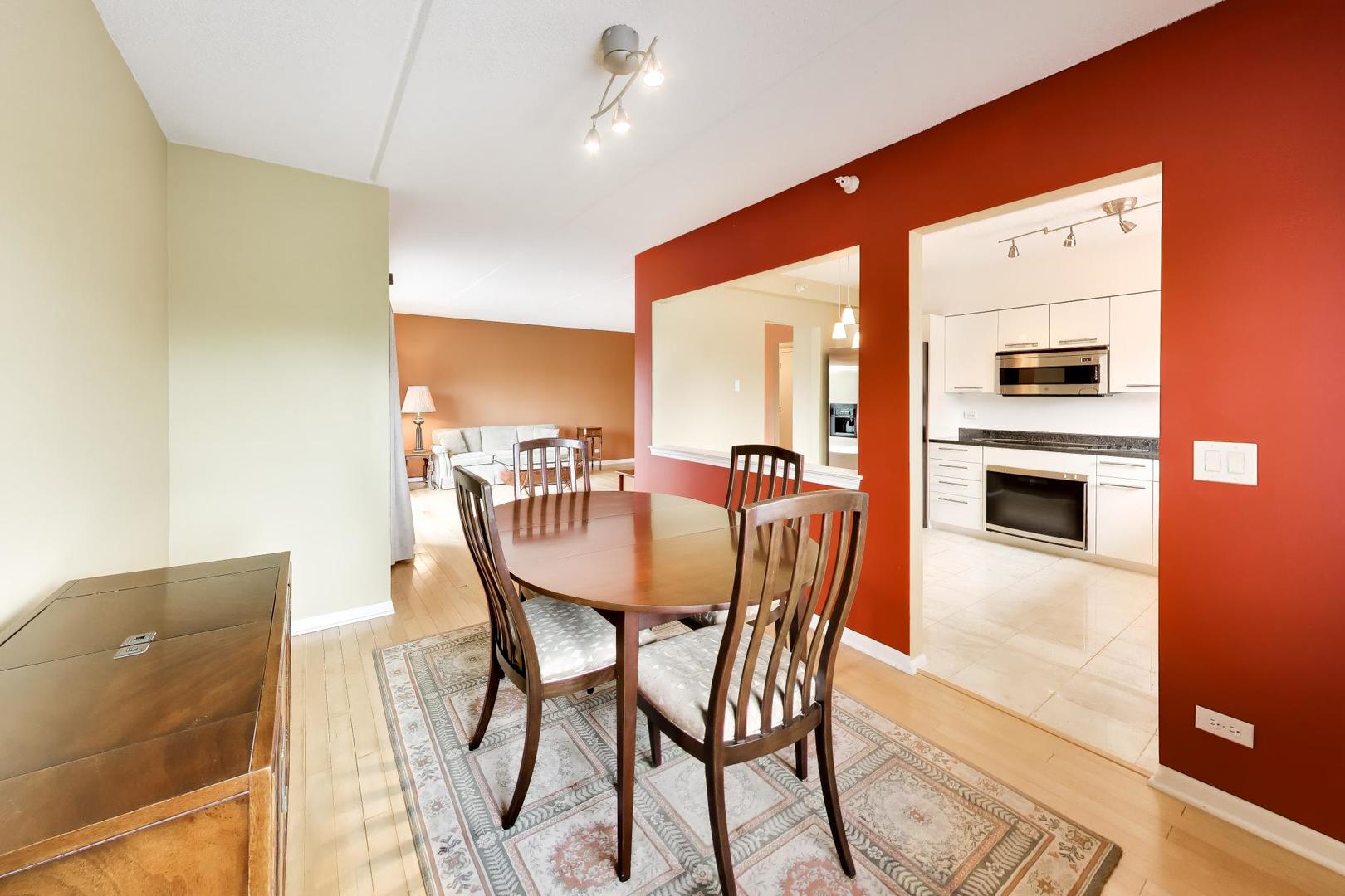 201 N Vail Avenue 307 Property Photo 6