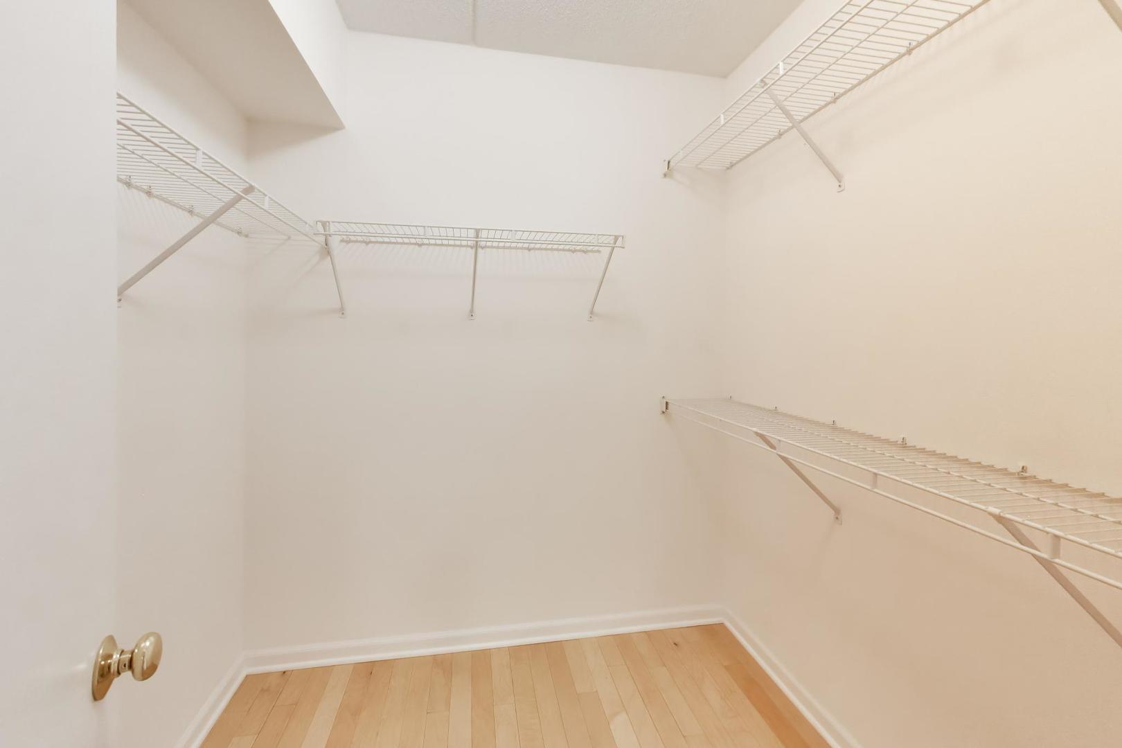 201 N Vail Avenue 307 Property Photo 13