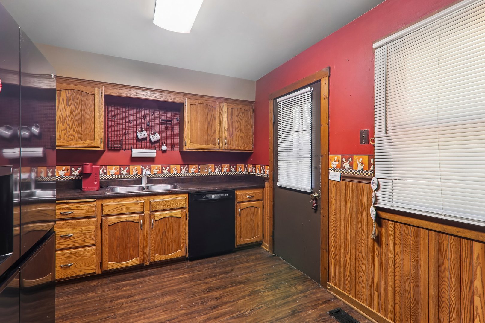 801 Sheridan Drive Property Photo 9