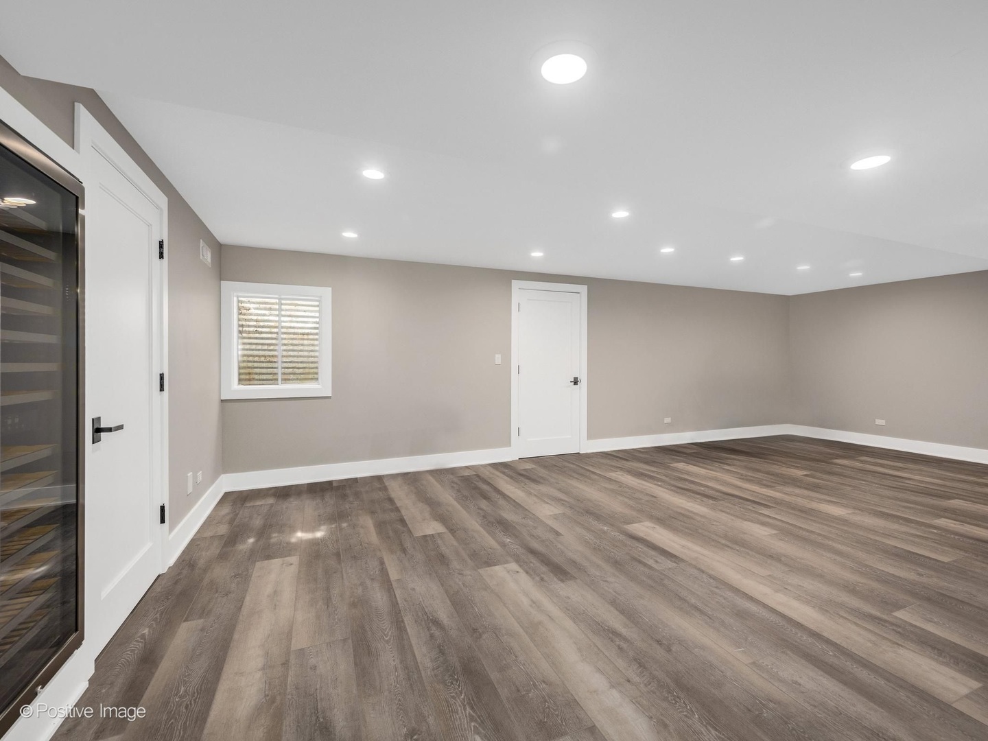 1411 Hawthorne Lane Property Photo 39