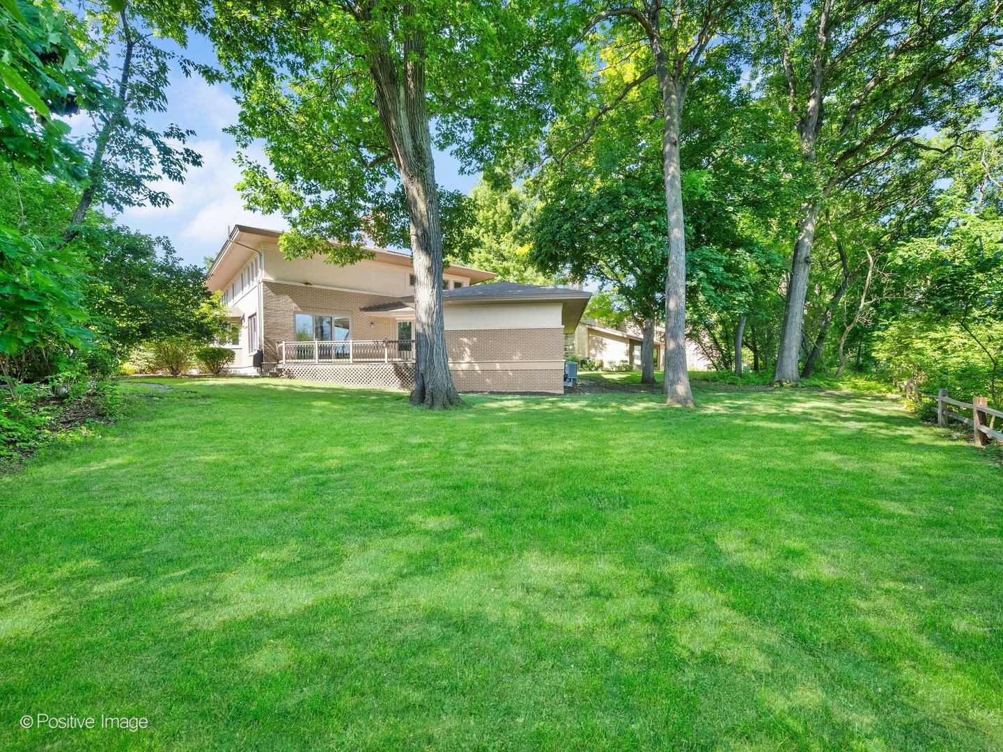 1411 Hawthorne Lane Property Photo 46