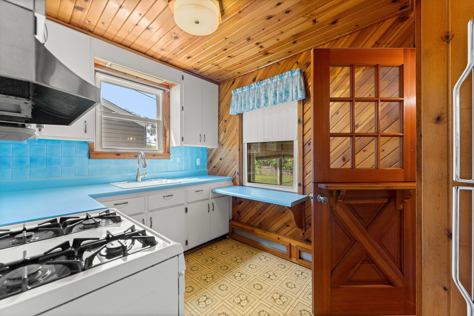 1108 Michigan City Road Property Photo 9