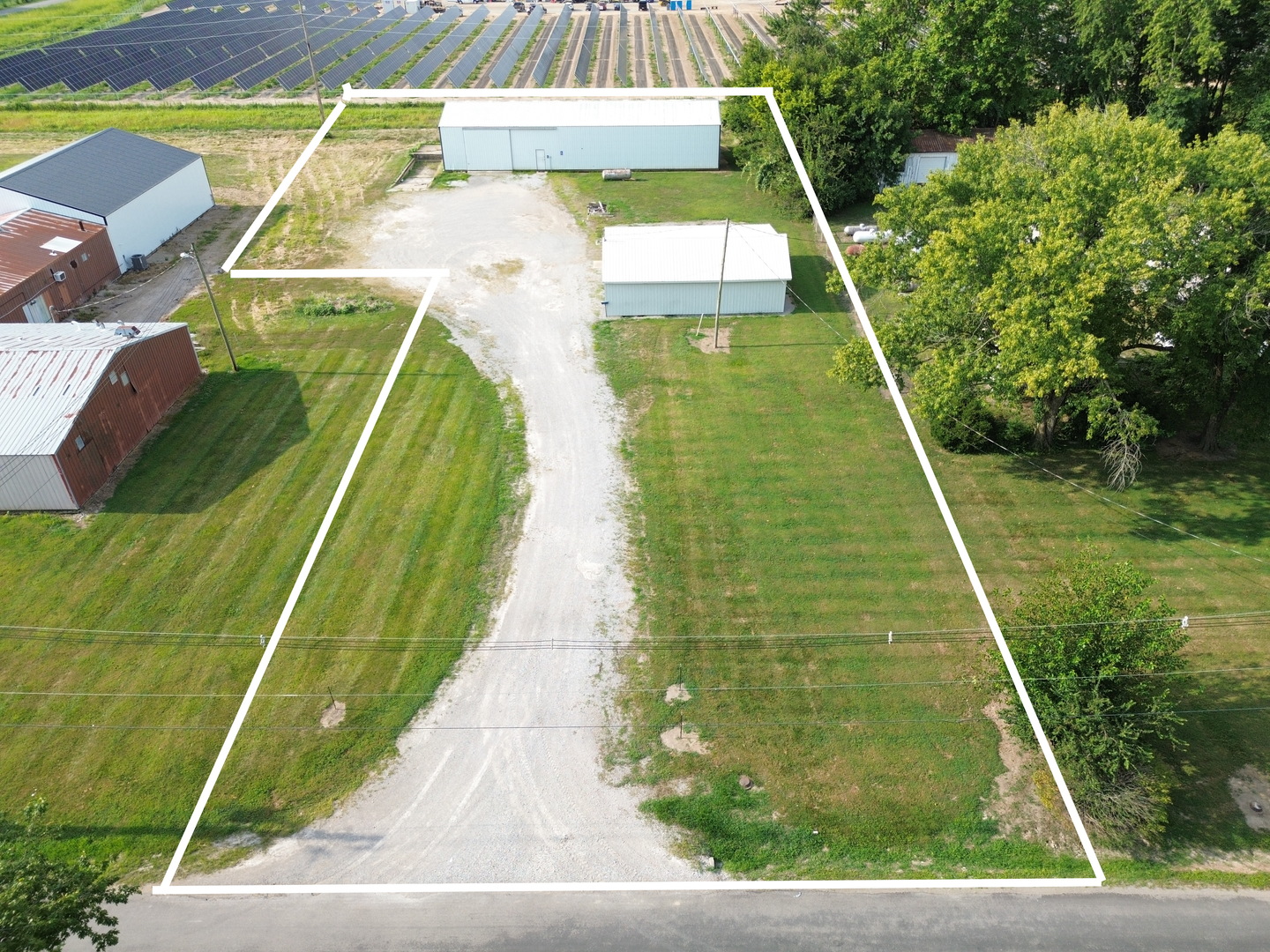 1815 Forest Avenue Property Photo 3
