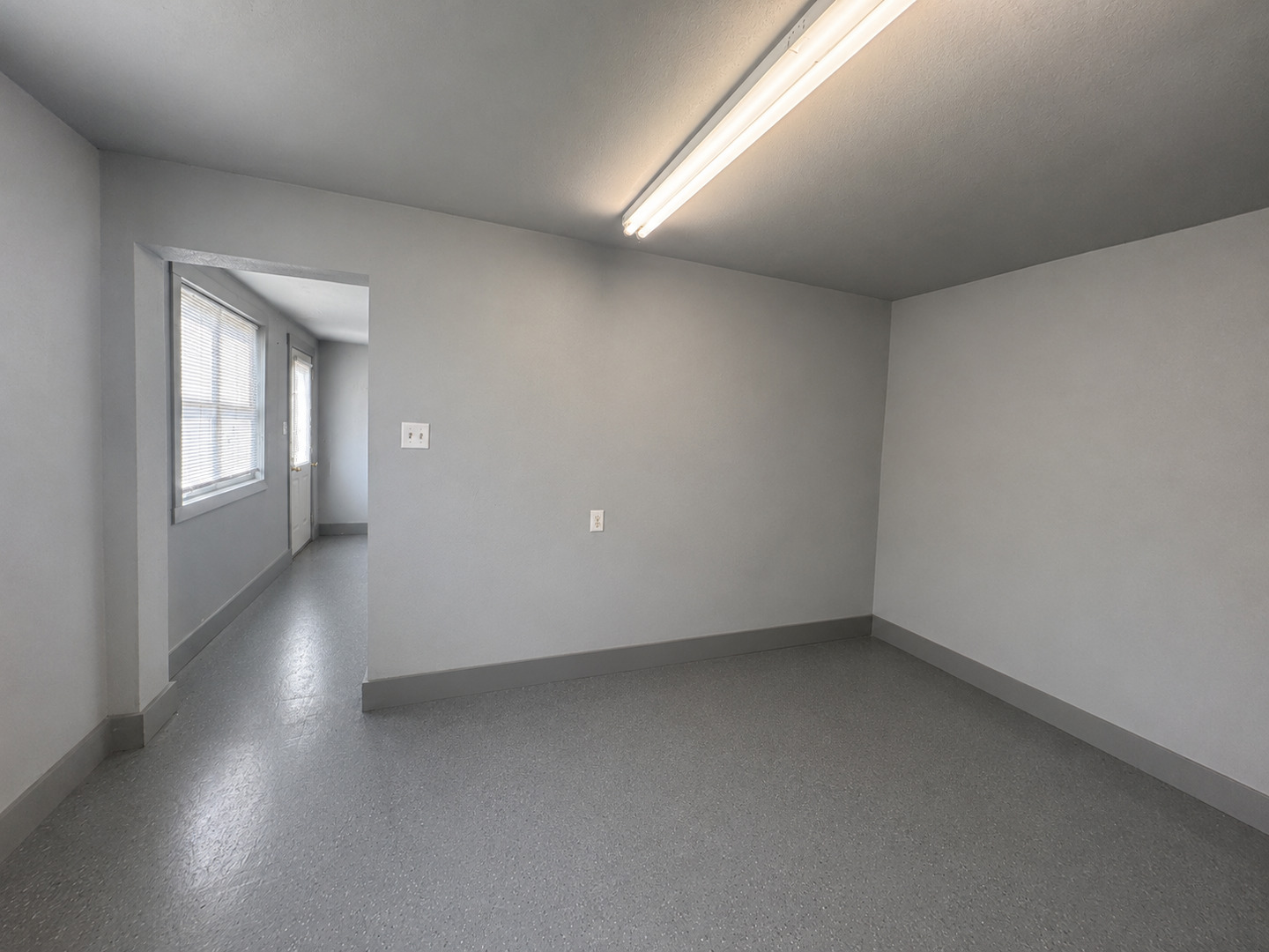 1815 Forest Avenue Property Photo 10
