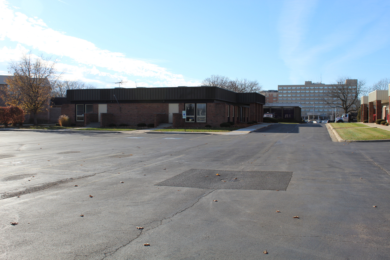300 N Hammes Avenue C Property Photo 2