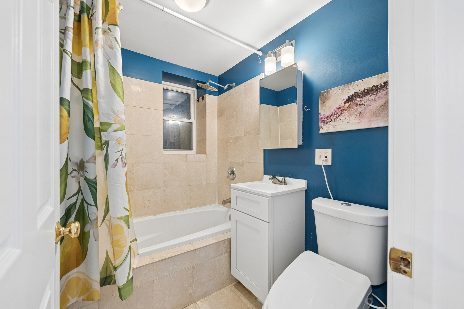 3845 W Altgeld Street G Property Photo 12
