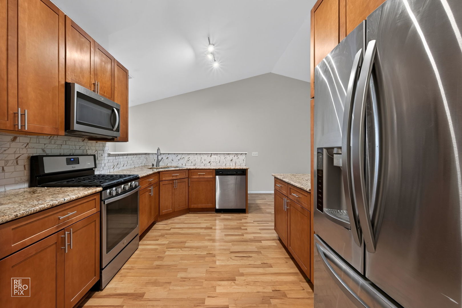 268 Southwicke Drive B Property Photo 5
