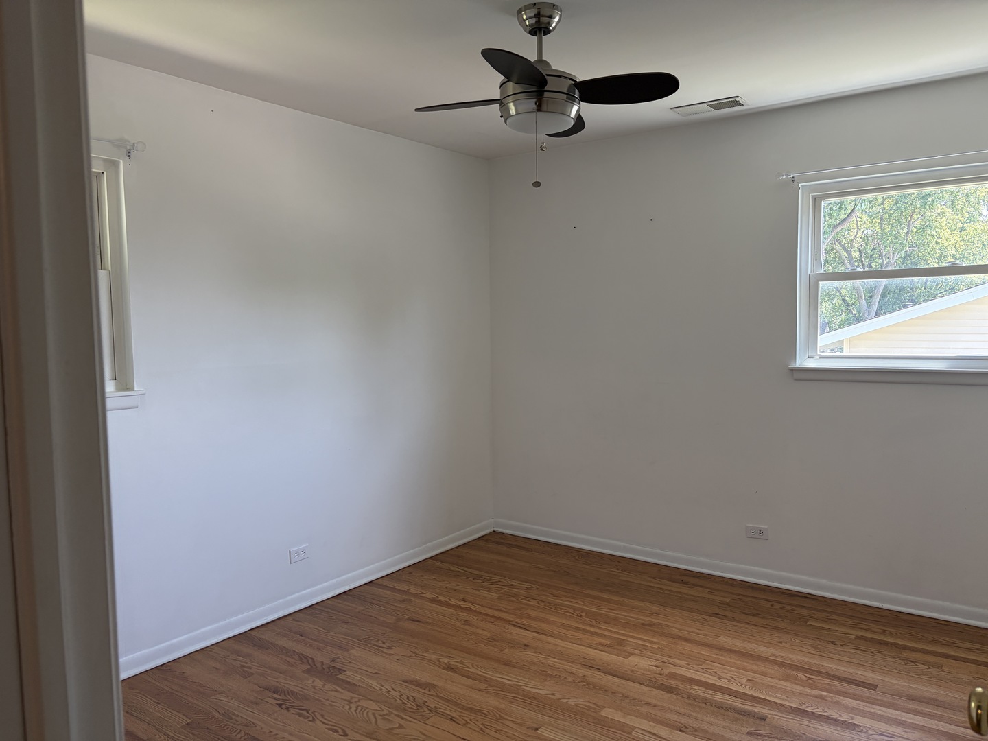 1144 E Anderson Drive Property Photo 25