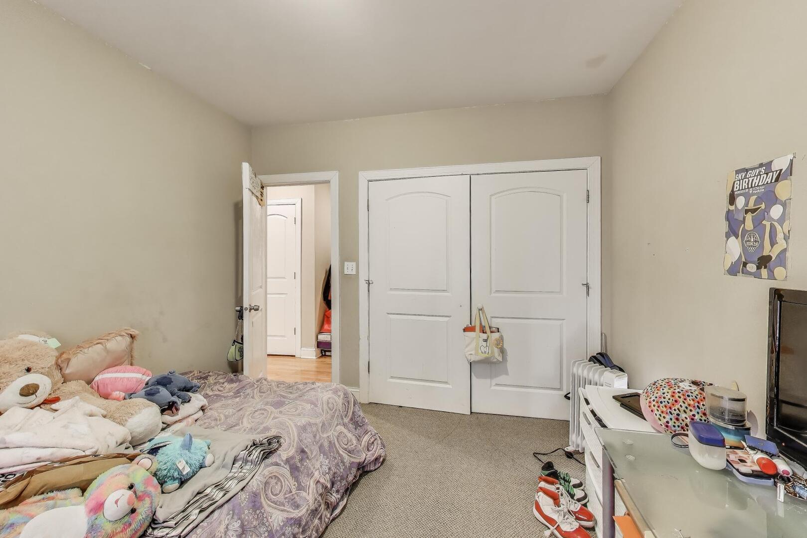 6527 S Drexel Avenue Property Photo 9