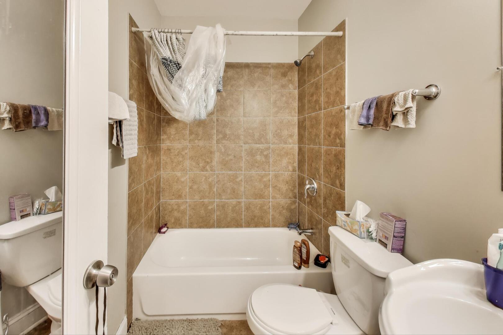 6527 S Drexel Avenue Property Photo 12