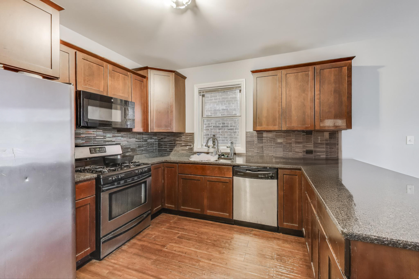 6527 S Drexel Avenue Property Photo 17