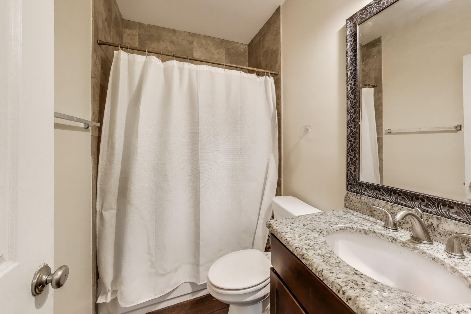 6527 S Drexel Avenue Property Photo 20