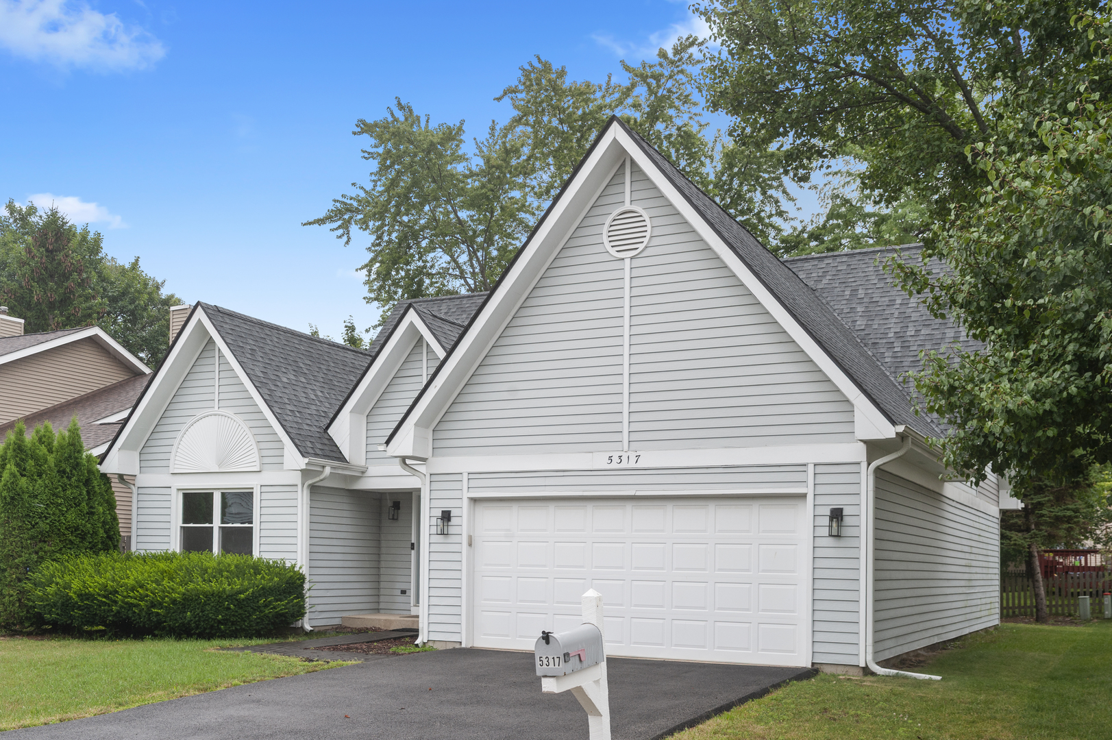 5317 Cypress Circle Property Photo 2