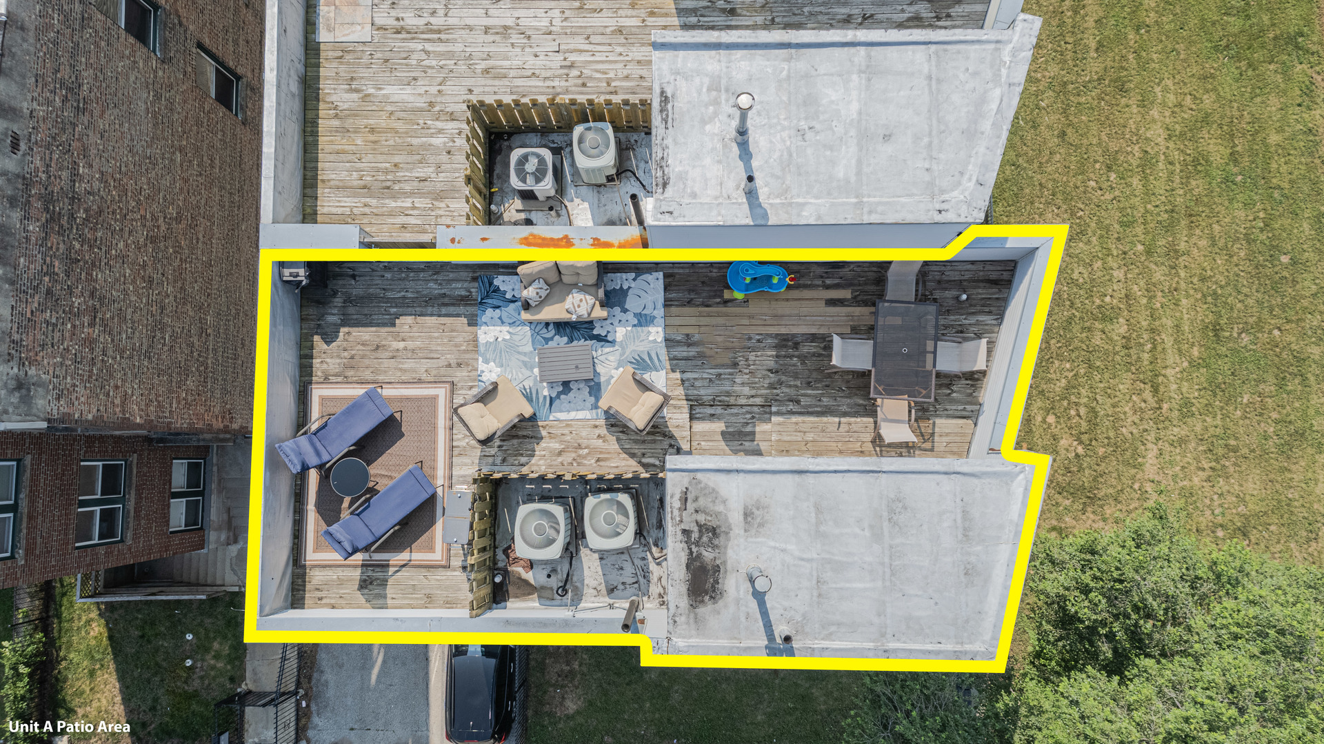 5210 S King Drive A Property Photo 4