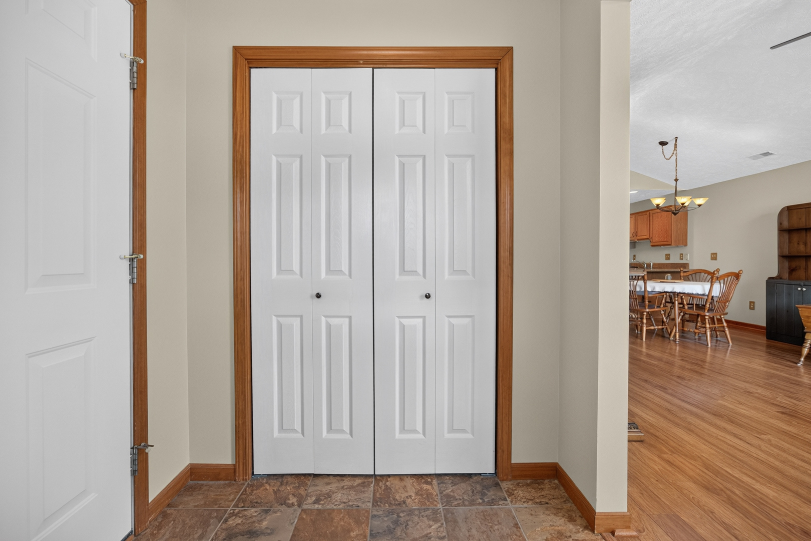 3707 Wine Way Property Photo 2