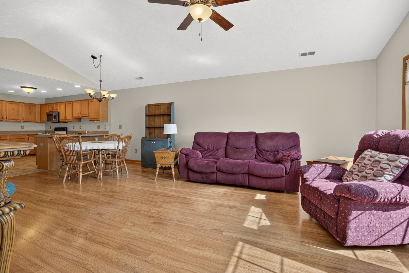 3707 Wine Way Property Photo 3