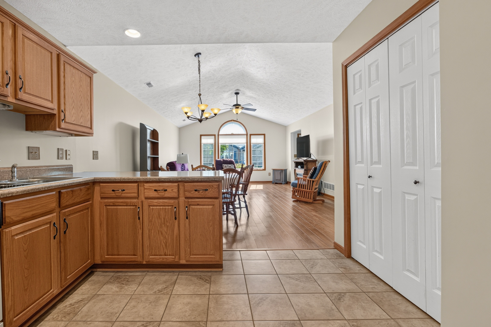 3707 Wine Way Property Photo 10