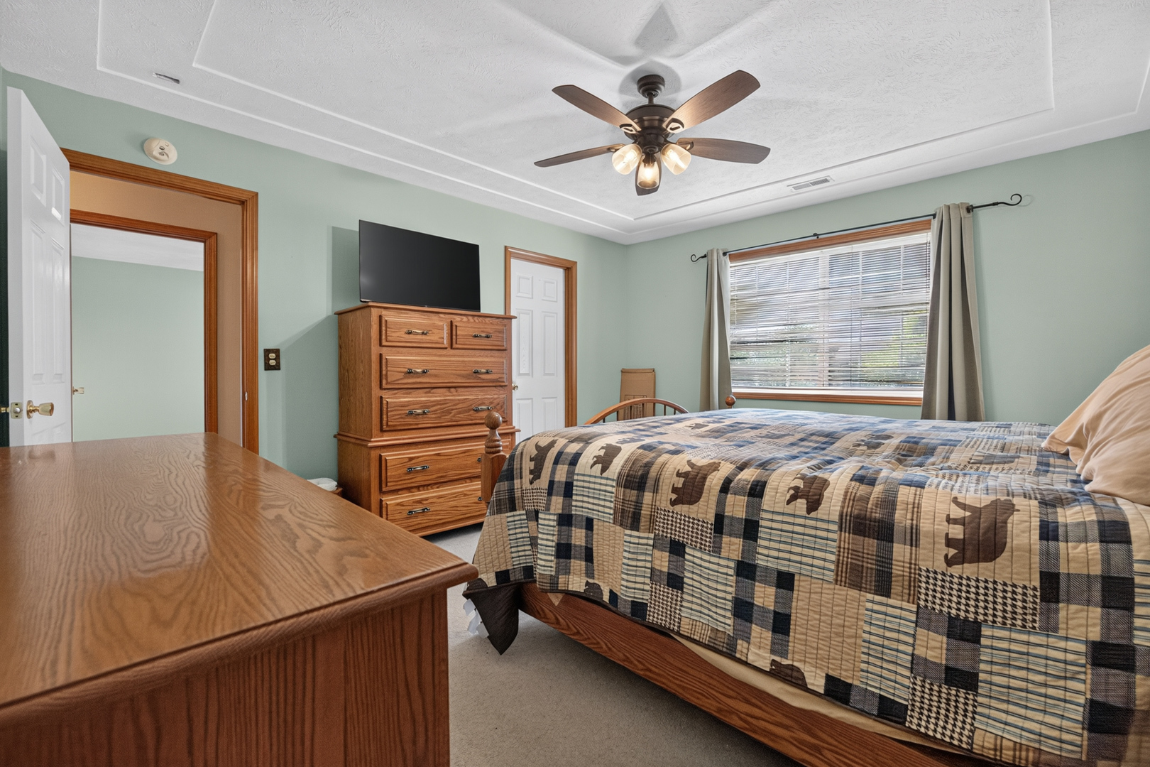 3707 Wine Way Property Photo 16
