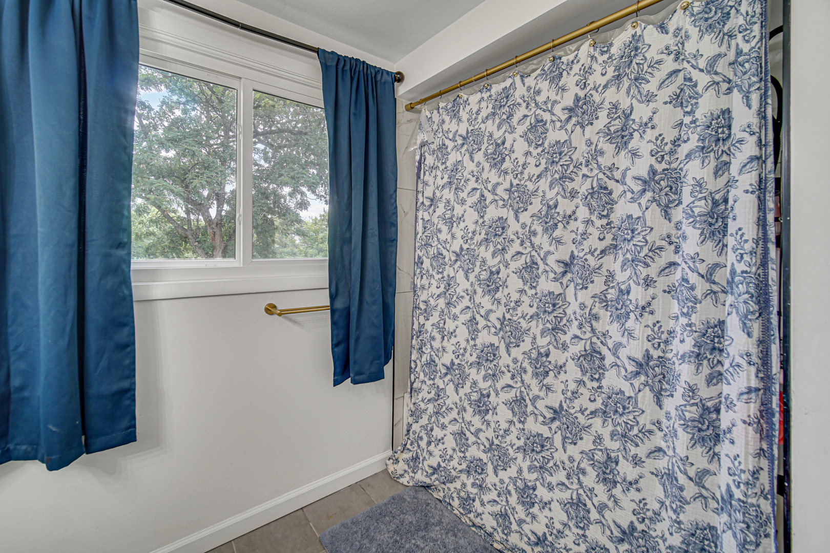961 N Midlothian Road Property Photo 20