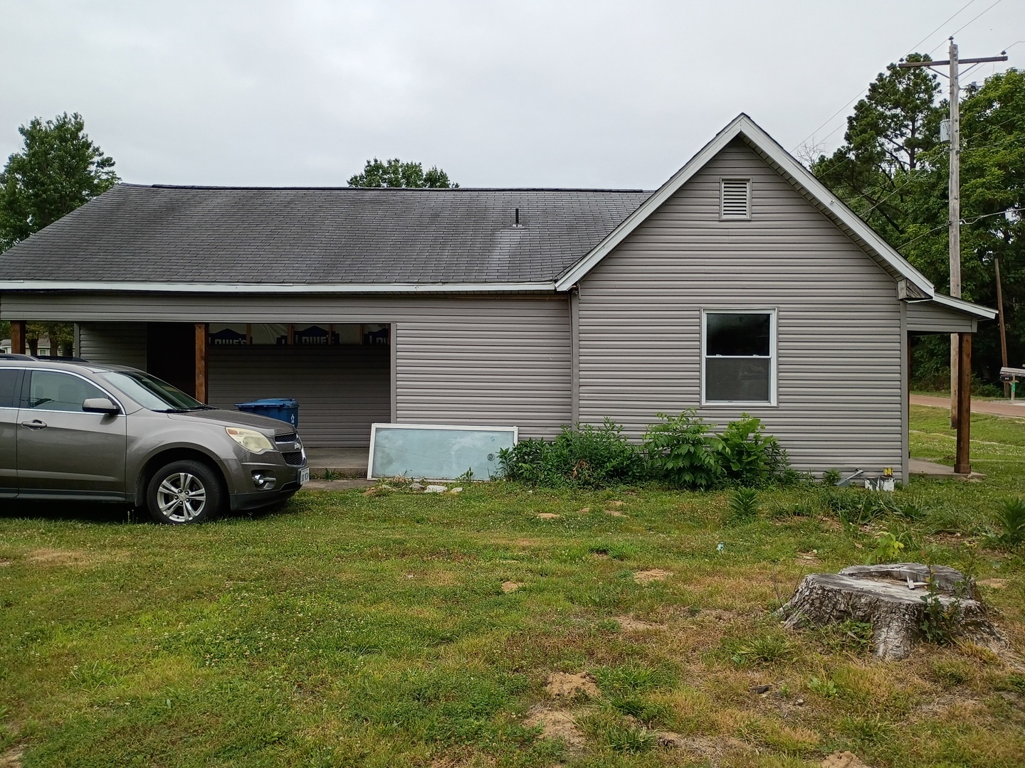 313 E Vermont Street Property Photo 1