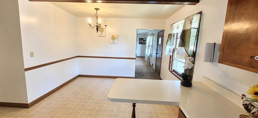 2816 Pleasant View Avenue Property Photo 2