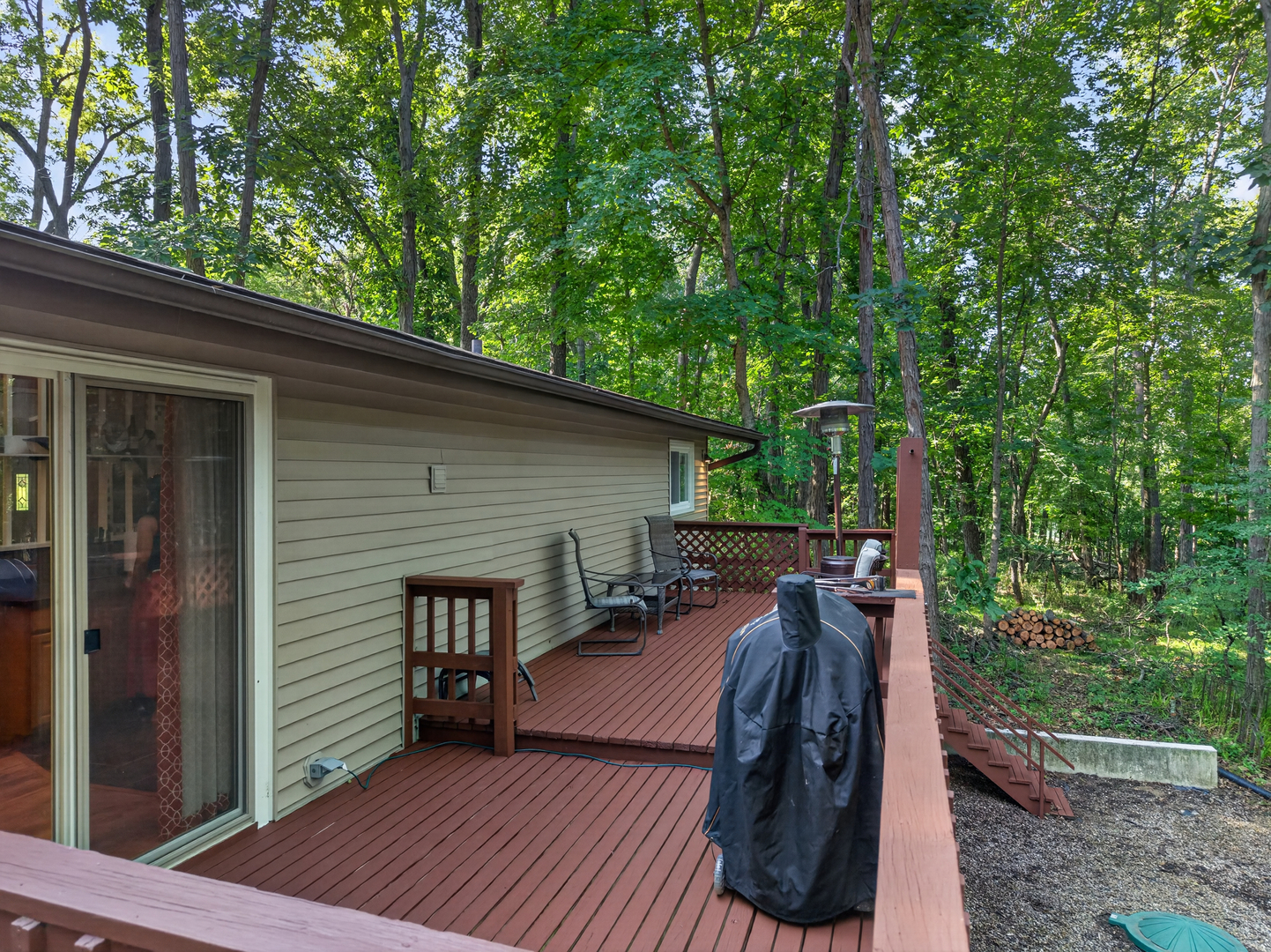 1669 Lakeside Court Property Photo 27