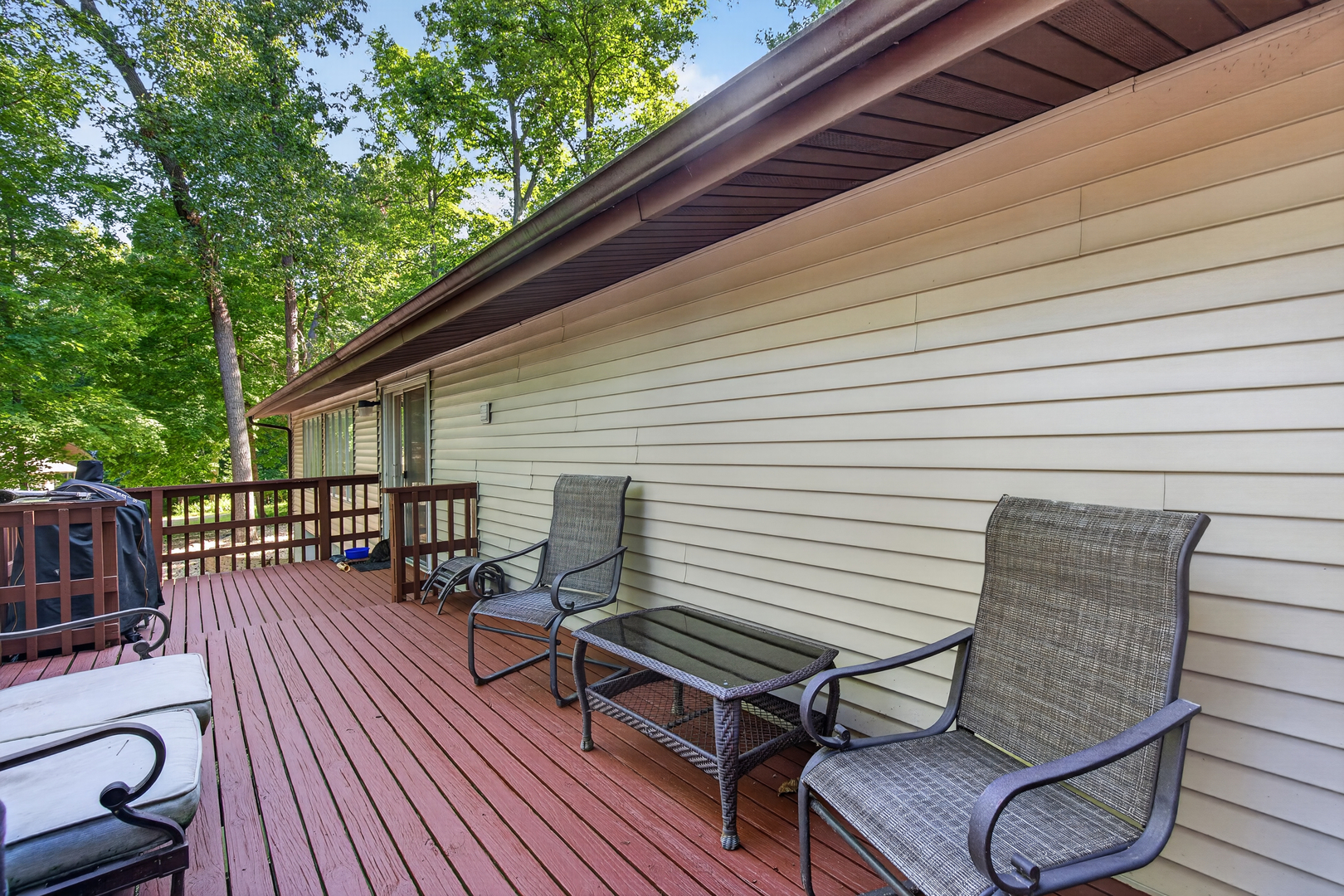 1669 Lakeside Court Property Photo 28