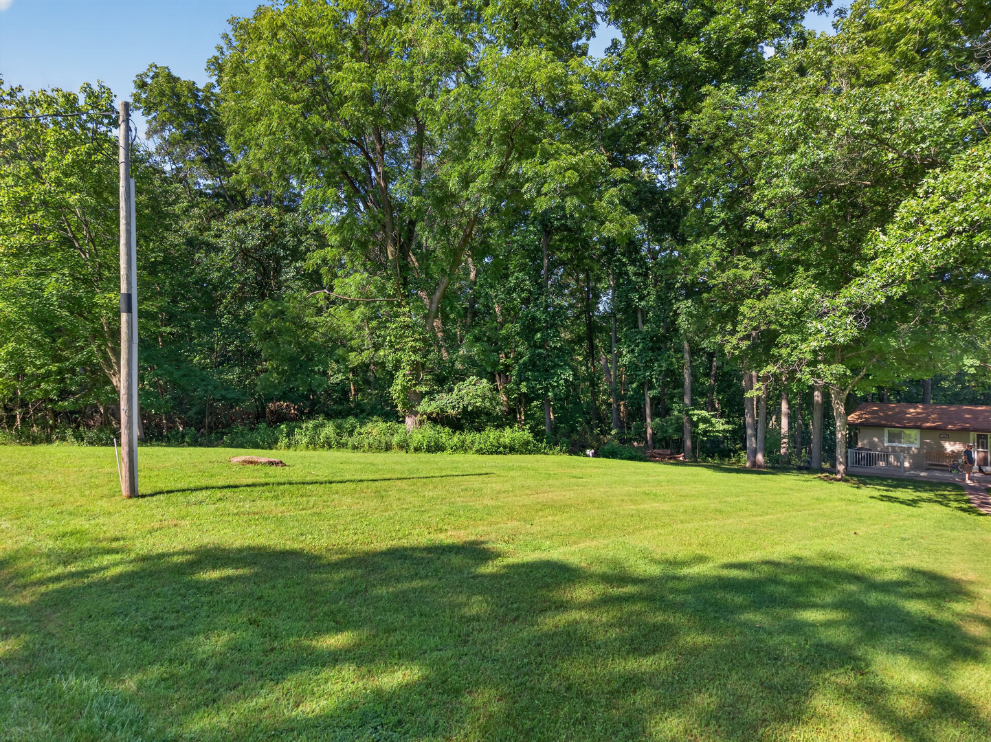 1669 Lakeside Court Property Photo 35