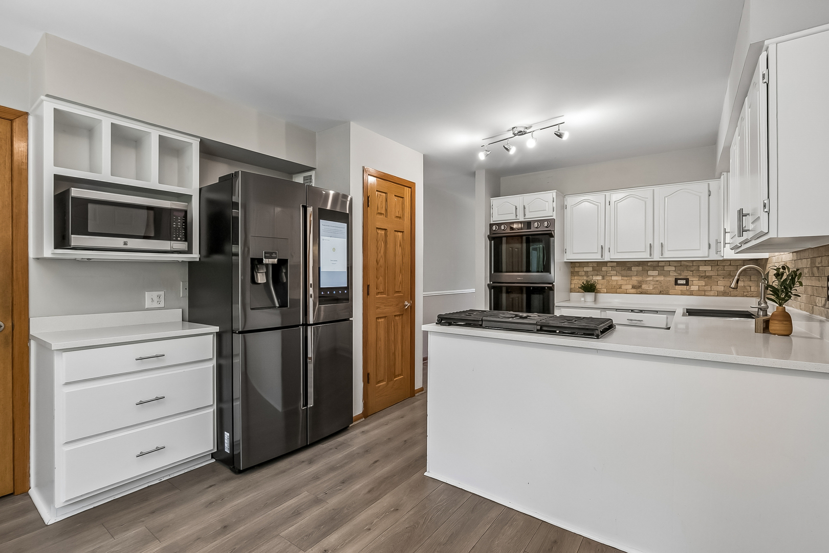 3060 Mini Drive Property Photo 9