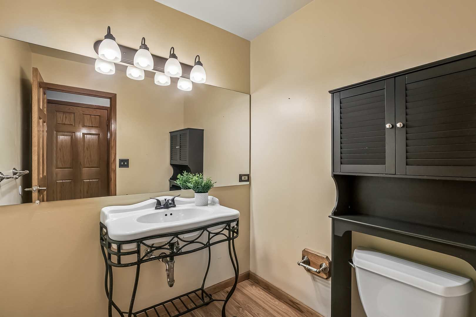 3060 Mini Drive Property Photo 11