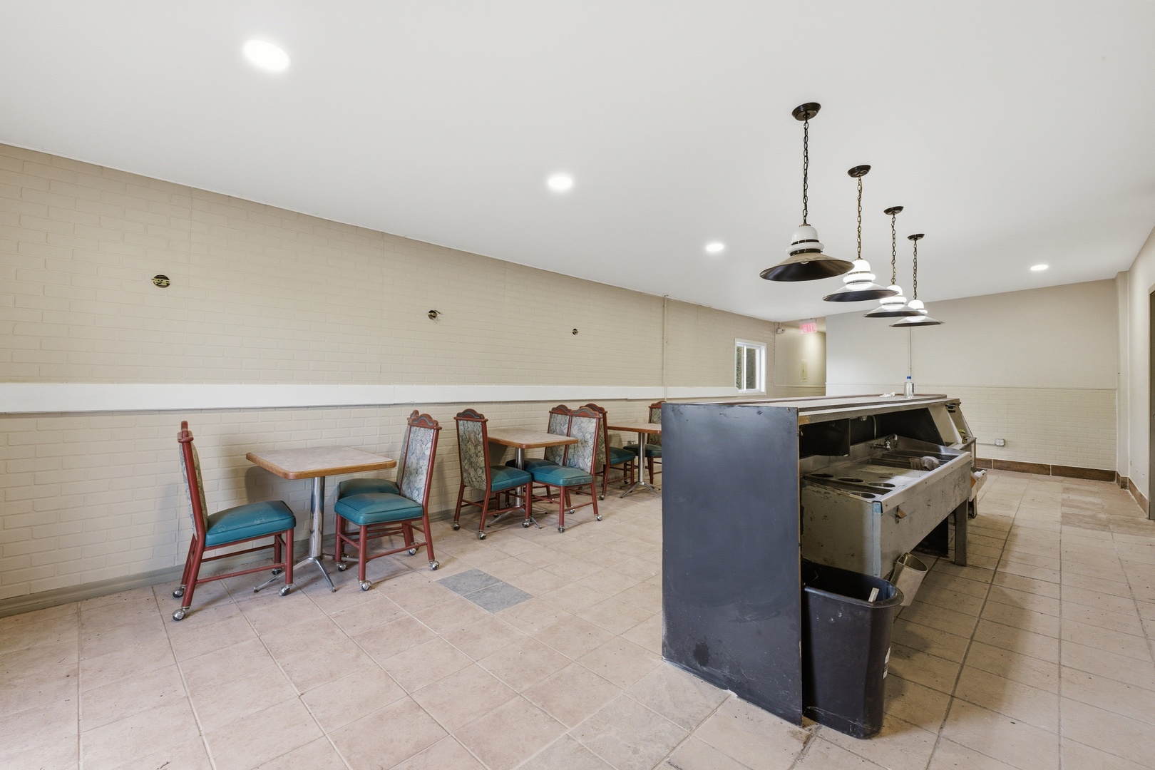 682 Park Avenue Property Photo 33
