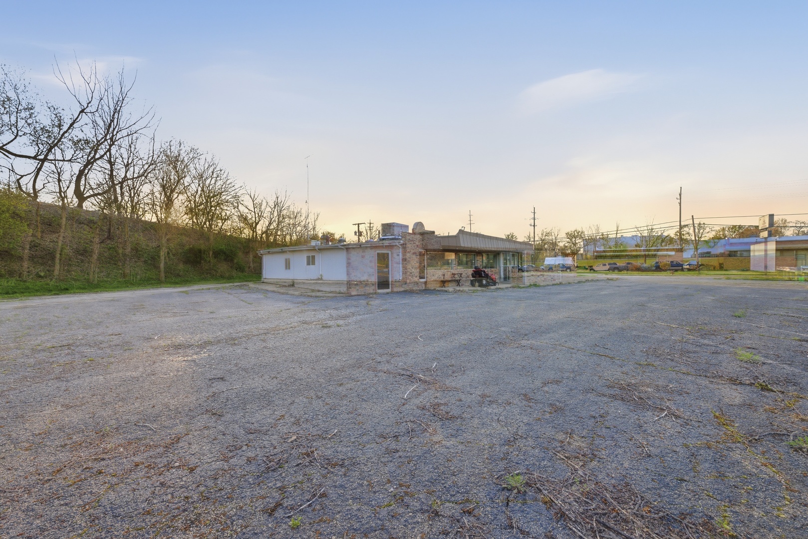 682 Park Avenue Property Photo 48
