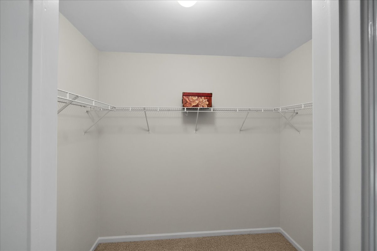 2034 Ivy Ridge Drive Property Photo 22