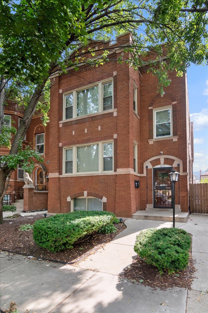 1837 Grove Avenue Property Photo 1
