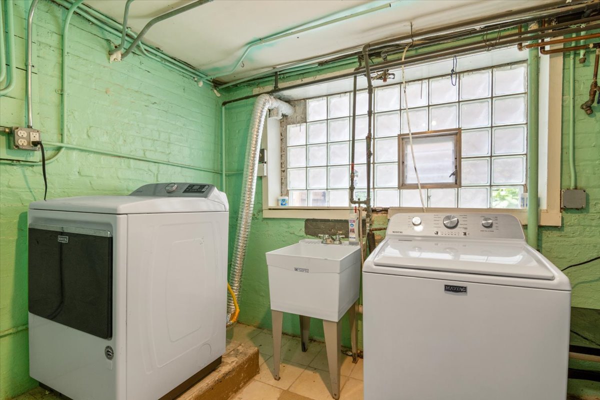 1837 Grove Avenue Property Photo 30